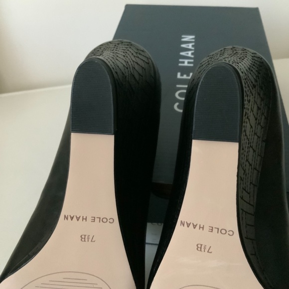 Cole Haan Marit Geo Wedge Heel Pump Black Leather - Picture 13 of 16